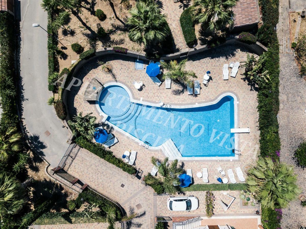Mansarda Con Vista Piscina Villa Campofelice Di Roccella Buitenkant foto
